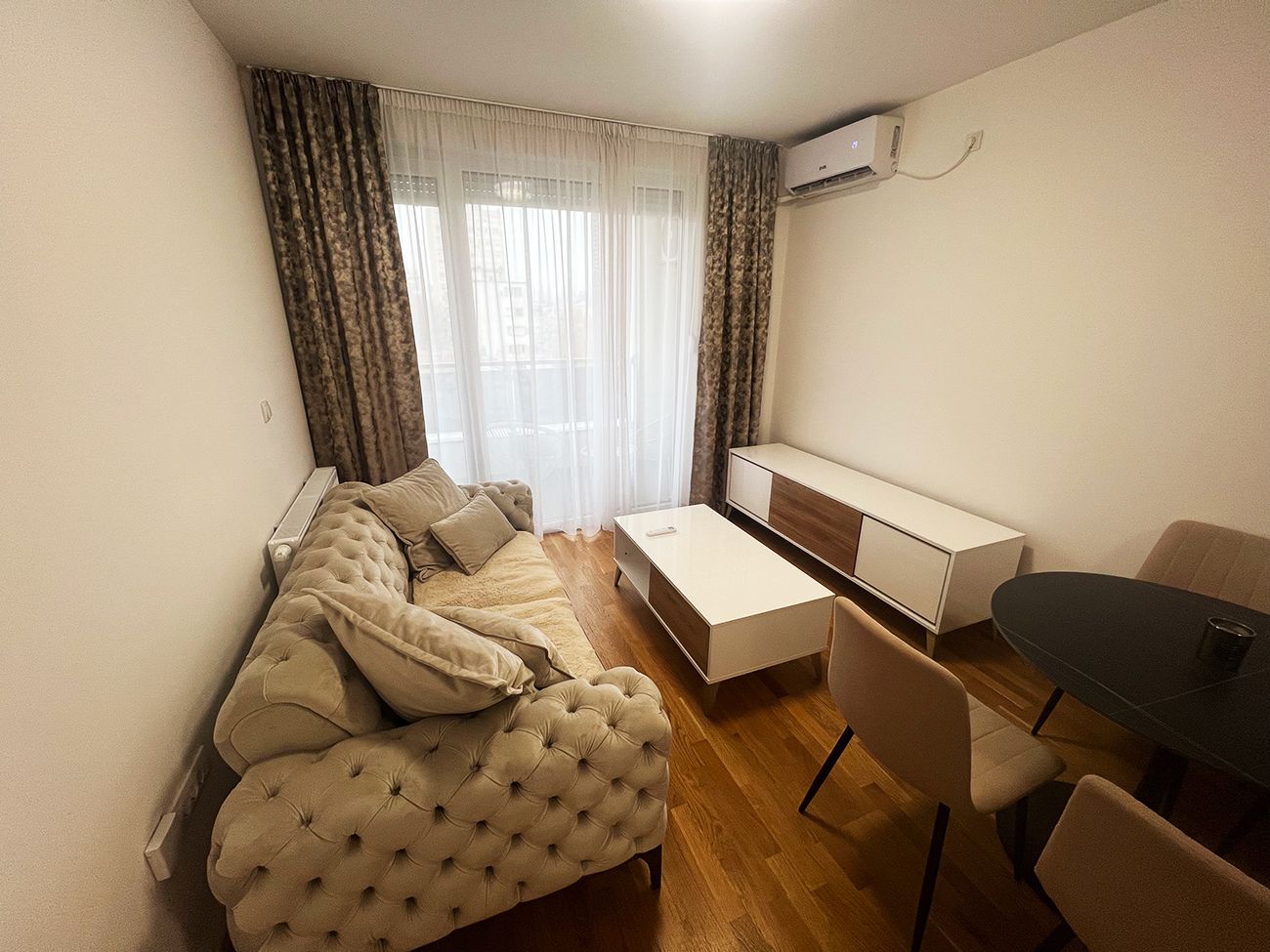 dvosoban-stan-od-43-m2