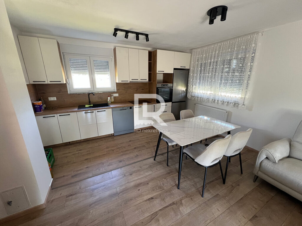 prizemni stambeni objekat od 84 m2