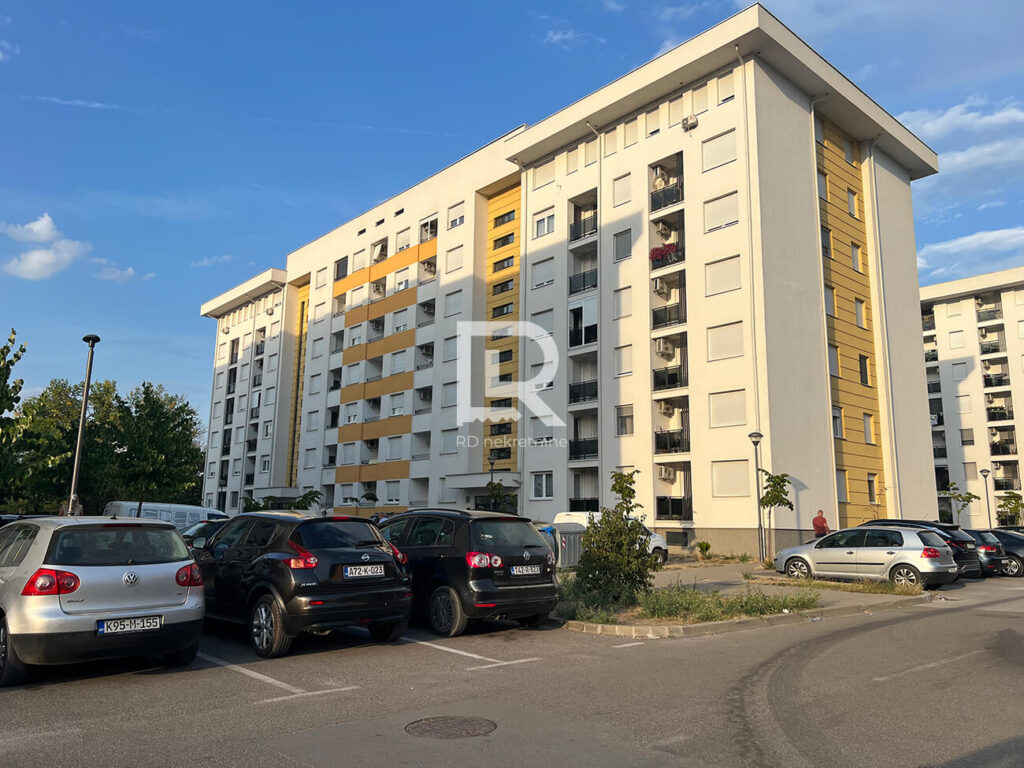 trosoban stan od 61 m2