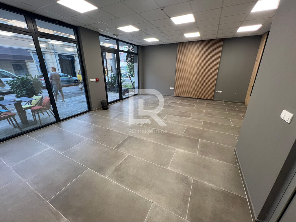 poslovni prostor od 59 m2